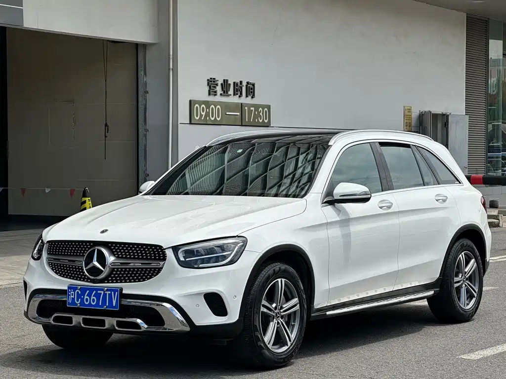 Mercedes-Benz GLC 2021 — фото 1