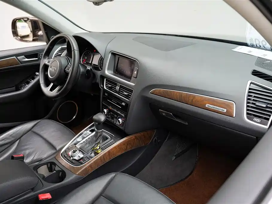 Audi Q5 2014 — фото 13