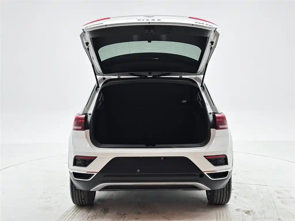 Volkswagen T-Roc 2022 — фото 8