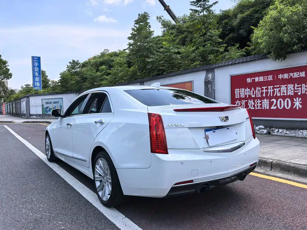 Cadillac ATS-L 2018 — фото 16