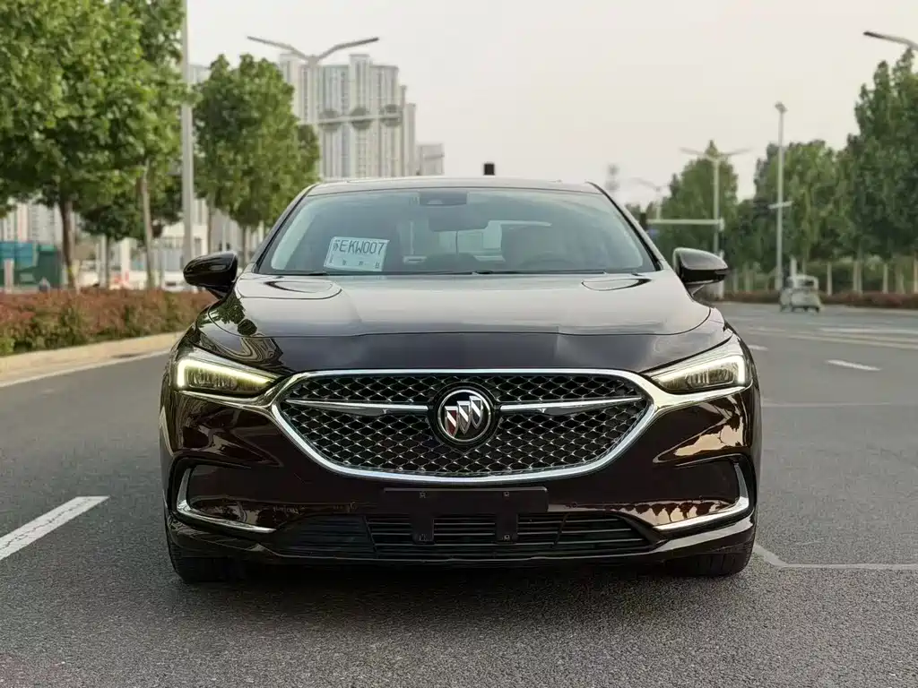 Buick LaCrosse 2022 — фото 2