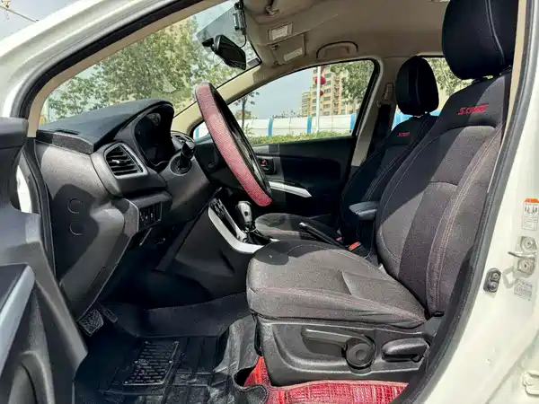 Suzuki S-Cross 2015