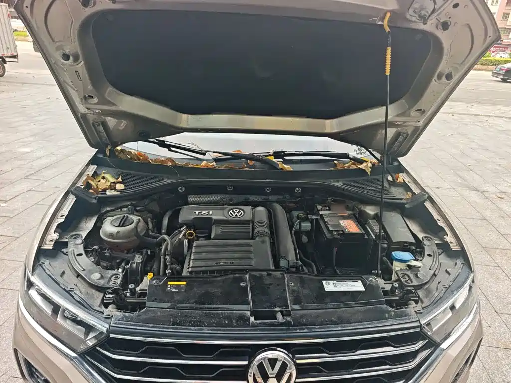 Volkswagen T-Roc 2018 — фото 10