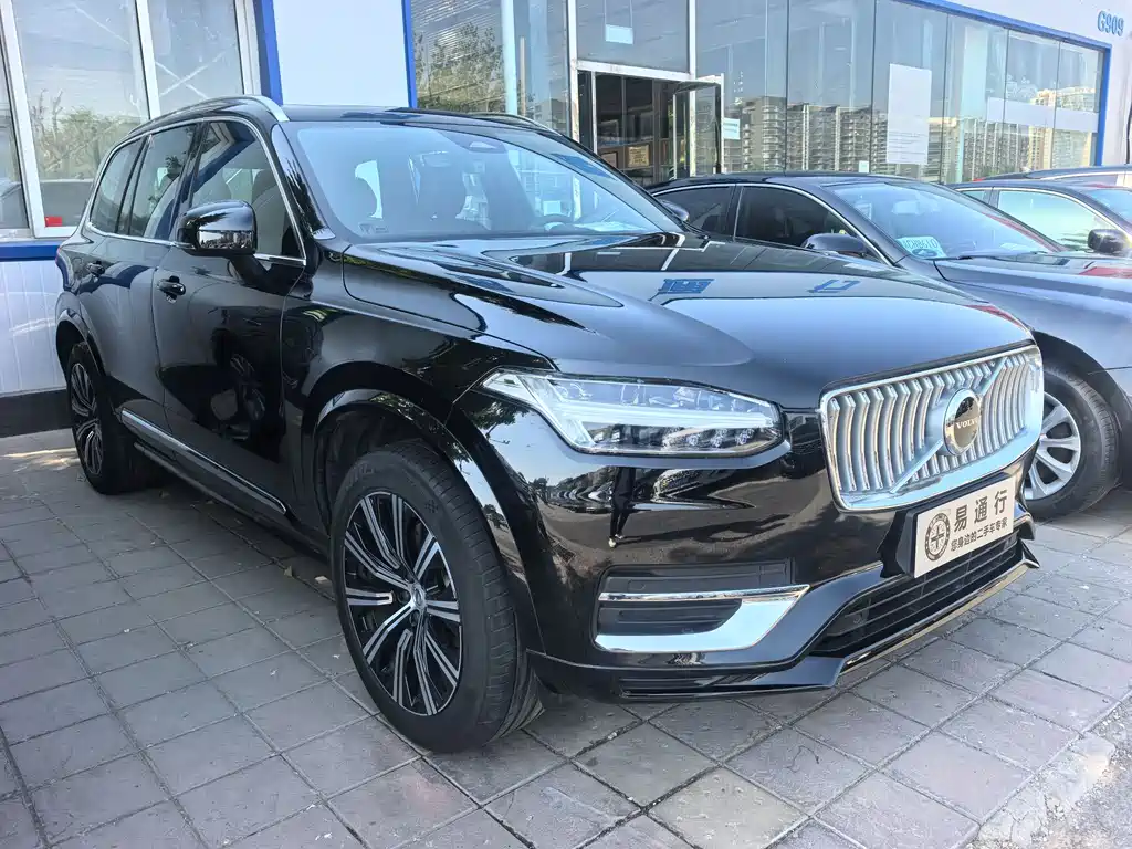 Volvo XC90 2023 — фото 3