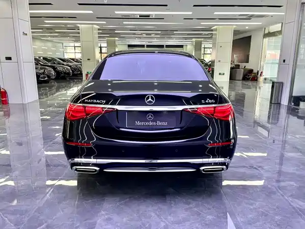 Mercedes-Benz Maybach S-Class 2024
