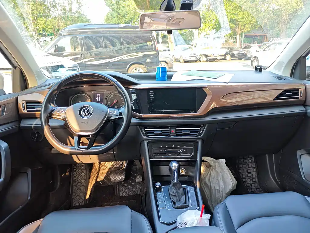 Volkswagen Tuyue 2021
