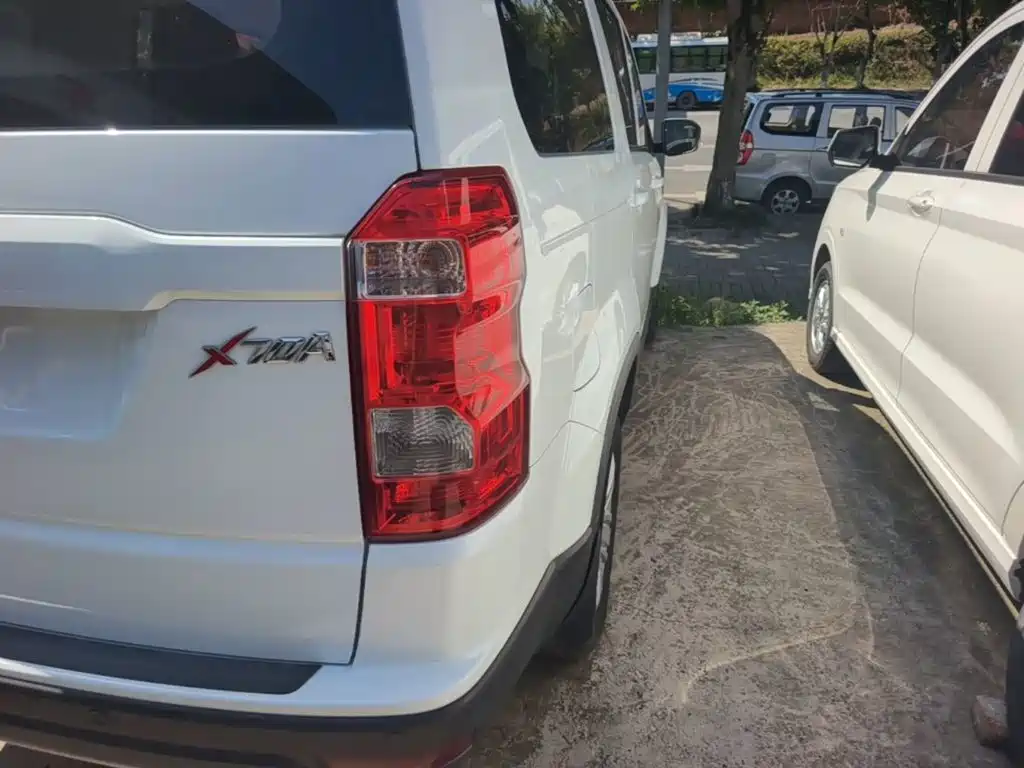 Changan Auchan X70A 2019 — фото 8