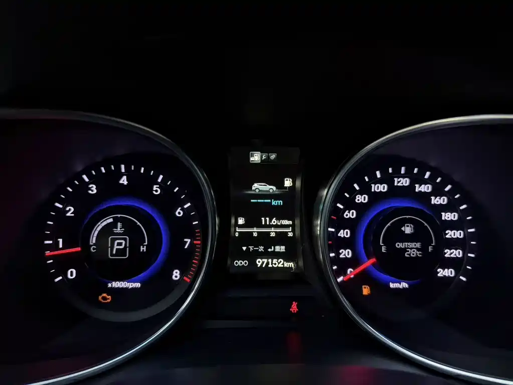 Hyundai Santa Fe 2016 — фото 12