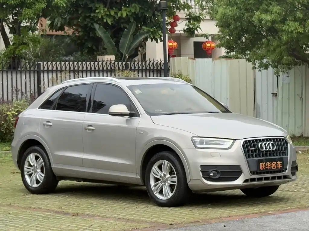 Audi Q3 2015 — фото 4