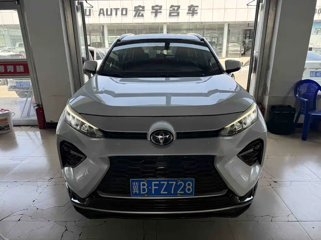 Toyota Wildlander 2022 — фото 2