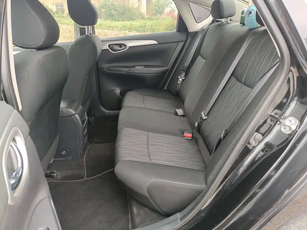 Nissan Sylphy 2020 — фото 13