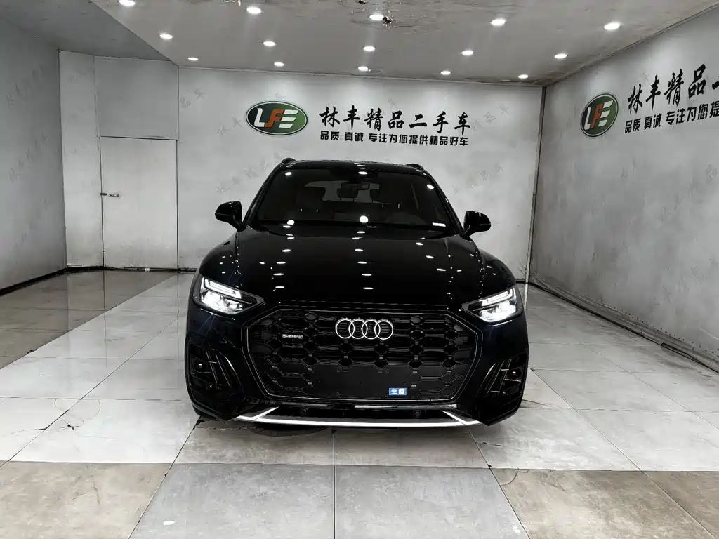Audi Q5L 2023 — фото 2