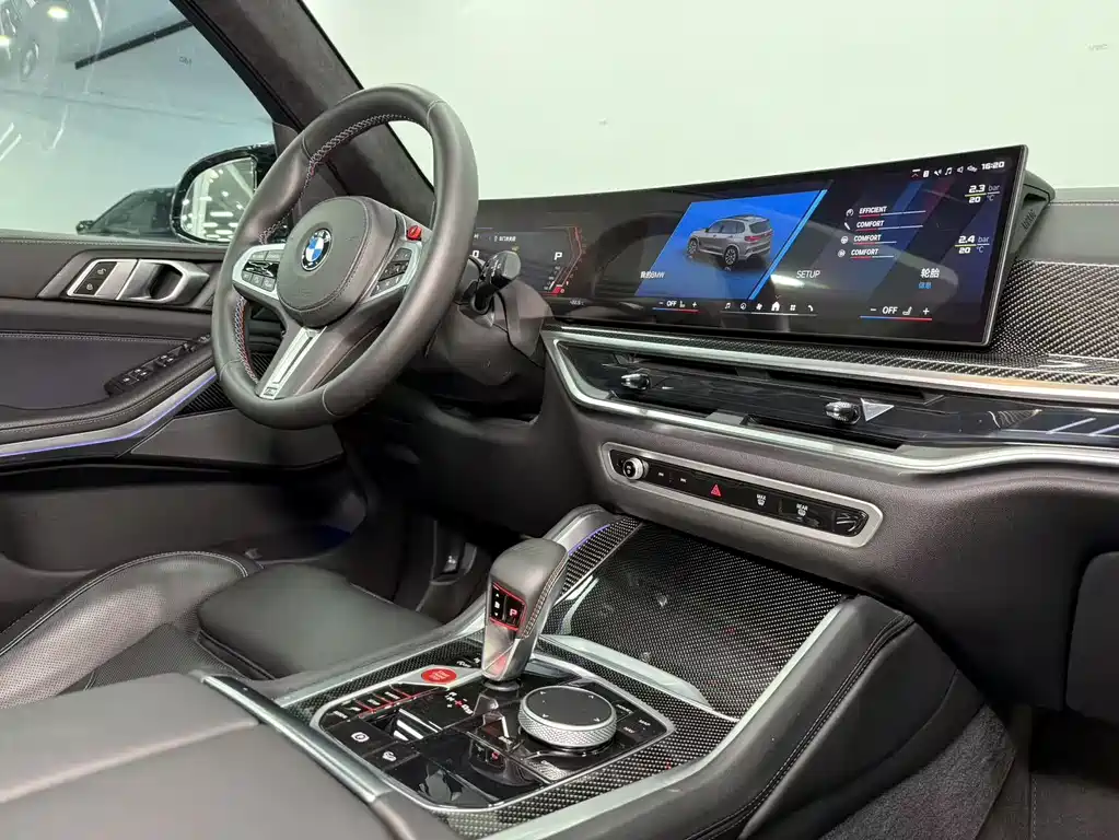 BMW X5 M 2025 — фото 13