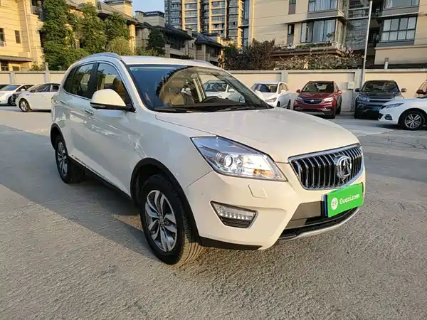 BAIC S50 2018