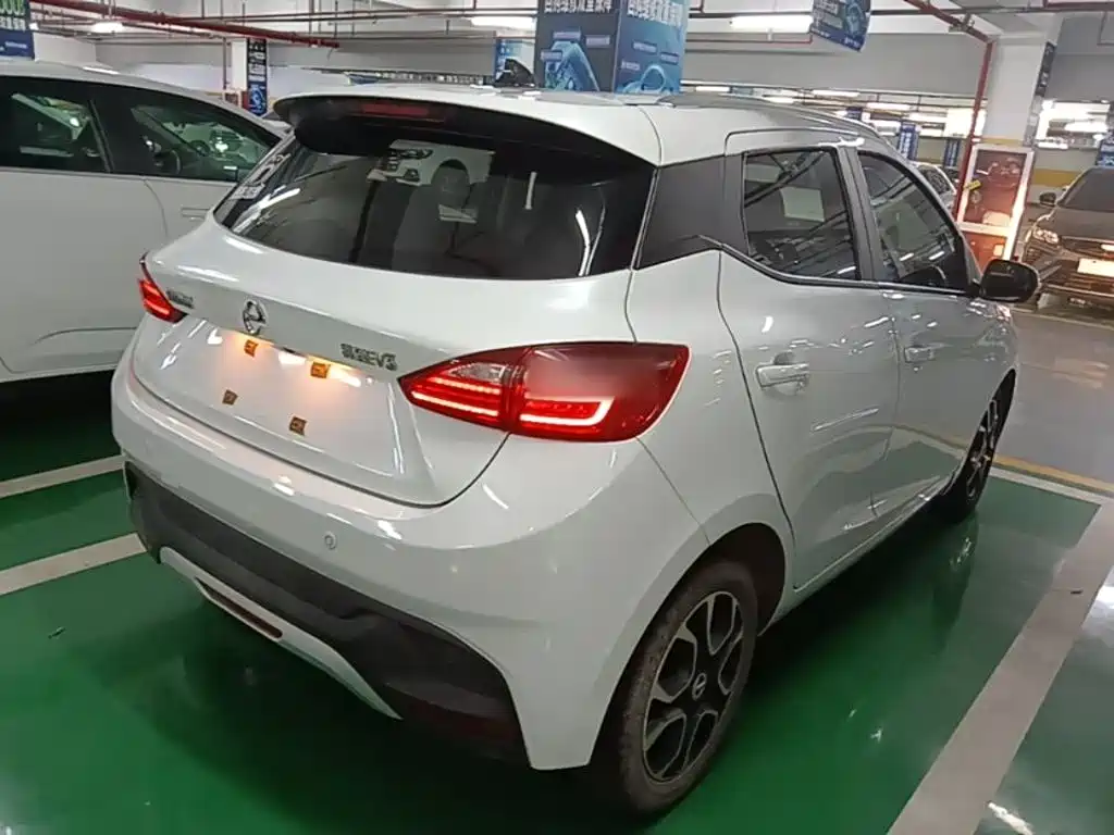 JMEV EV3 2022