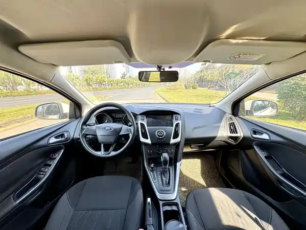 Ford Focus 2015