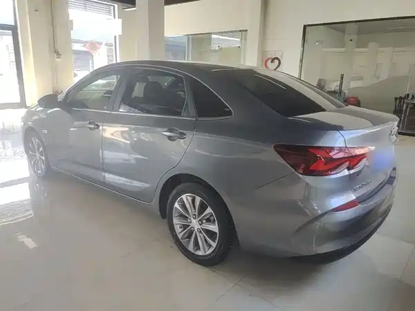 Chevrolet Monza 2020