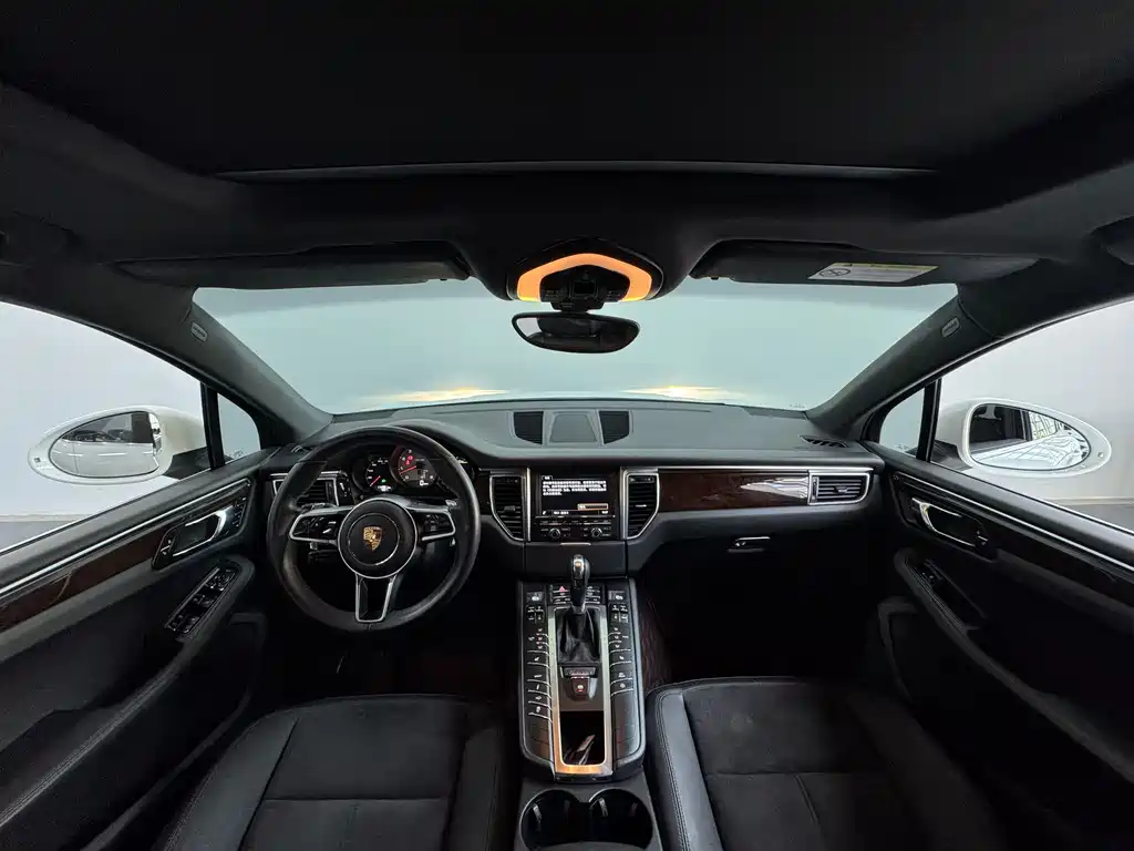 Porsche Macan 2014 — фото 16