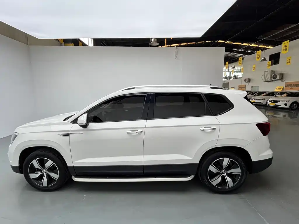Volkswagen Tharu 2021