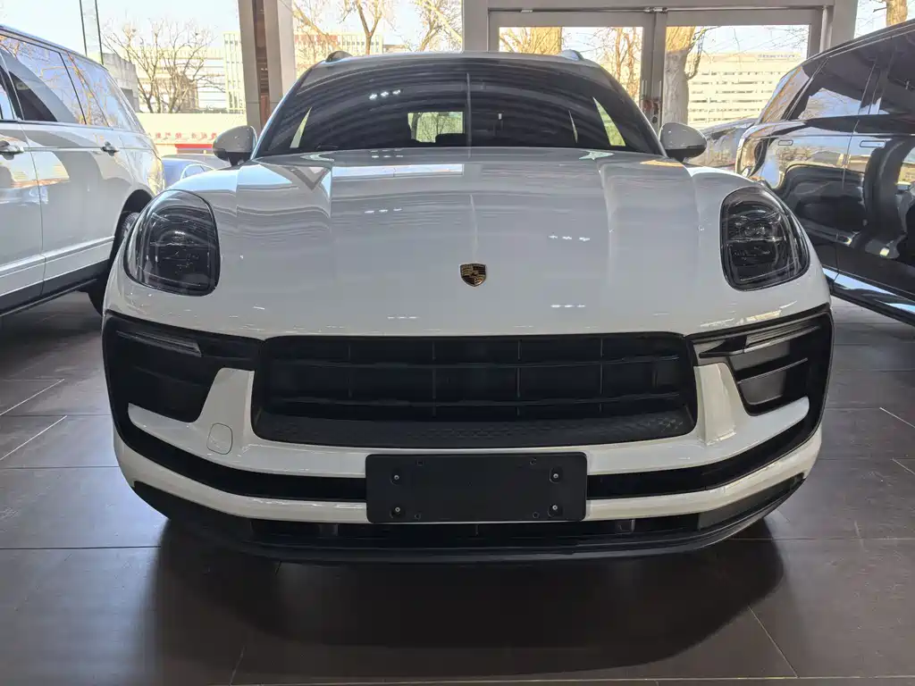 Porsche Macan 2024 — фото 11