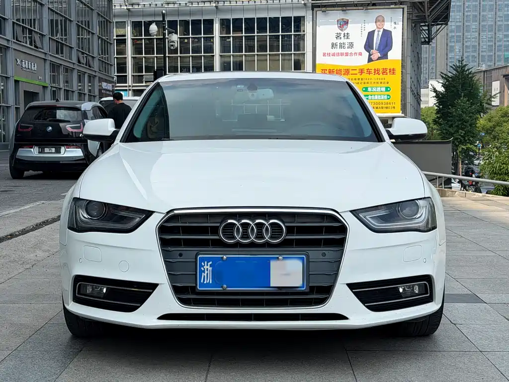 Audi A4L 2016 — фото 4