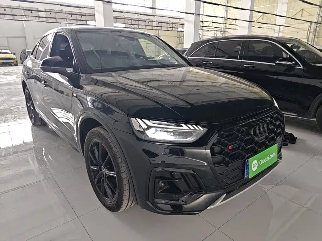Audi Q5L Sportback 2021 — фото 4