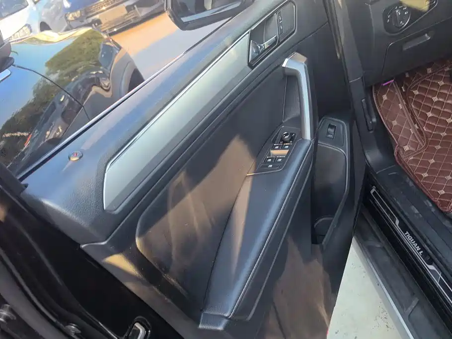 Volkswagen Tiguan L 2019