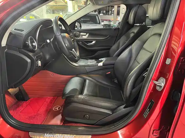Mercedes-Benz C-Class 2019