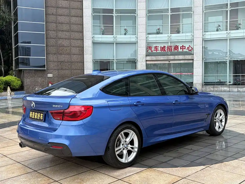BMW 3 Series GT 2018 — фото 8