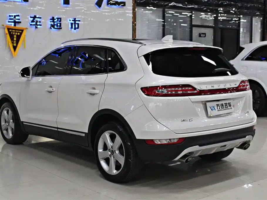 Lincoln MKC 2018 — фото 15