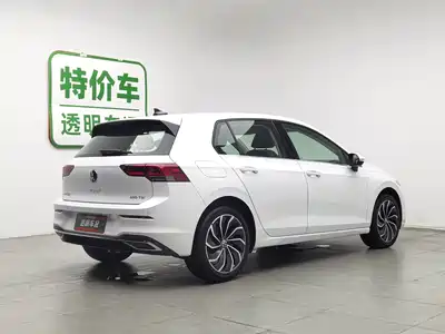 Volkswagen Golf 2022