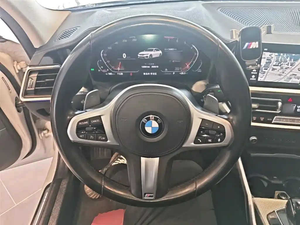 BMW 3 Series 2021 — фото 11