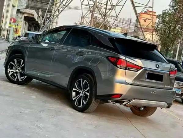 Lexus RX 2021