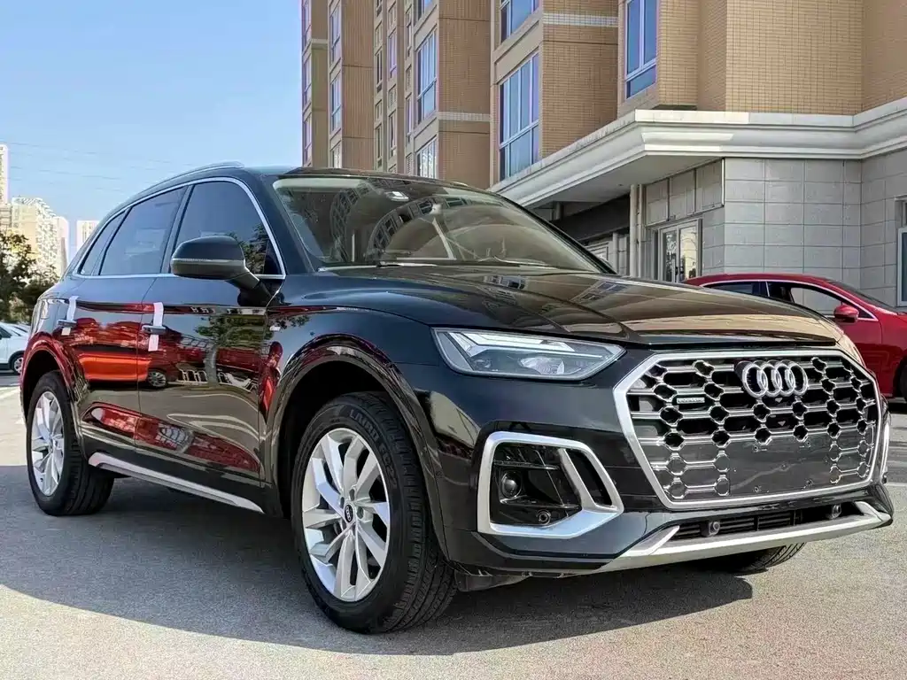 Audi Q5L 2022 — фото 2