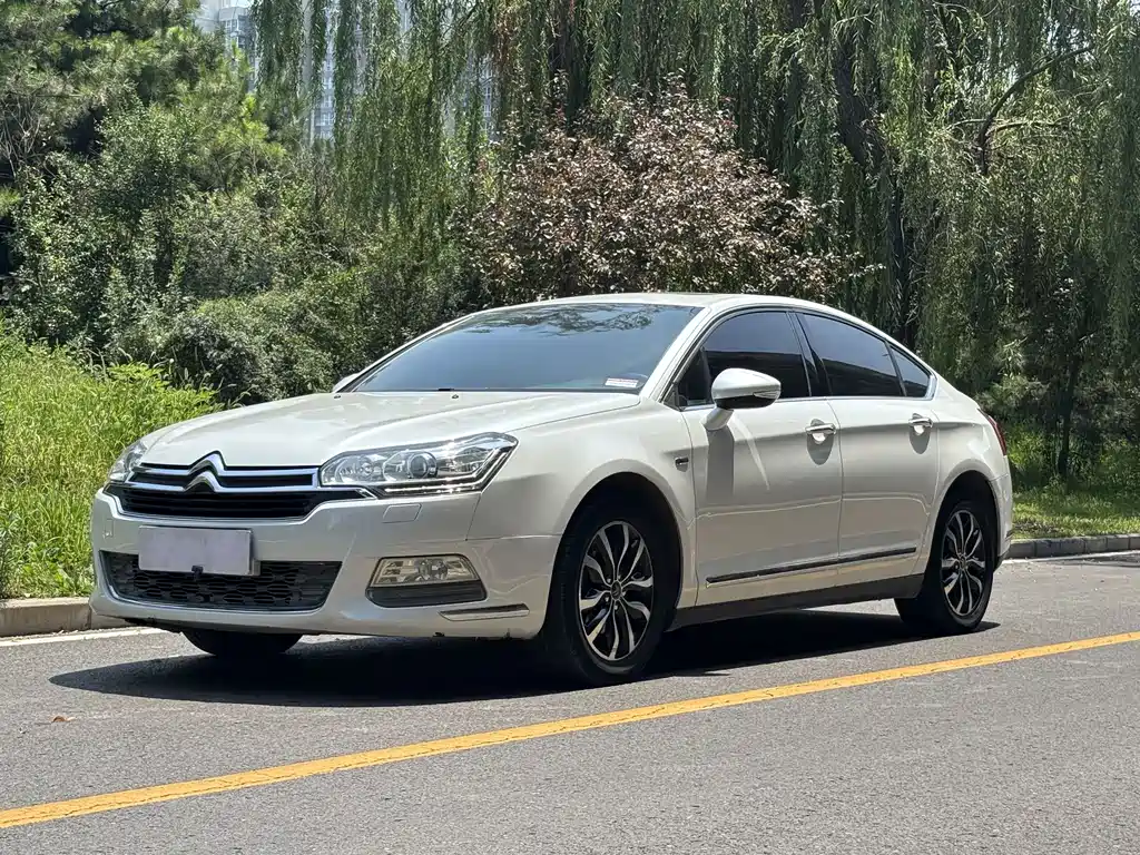 Citroën C5 2015 — фото 1