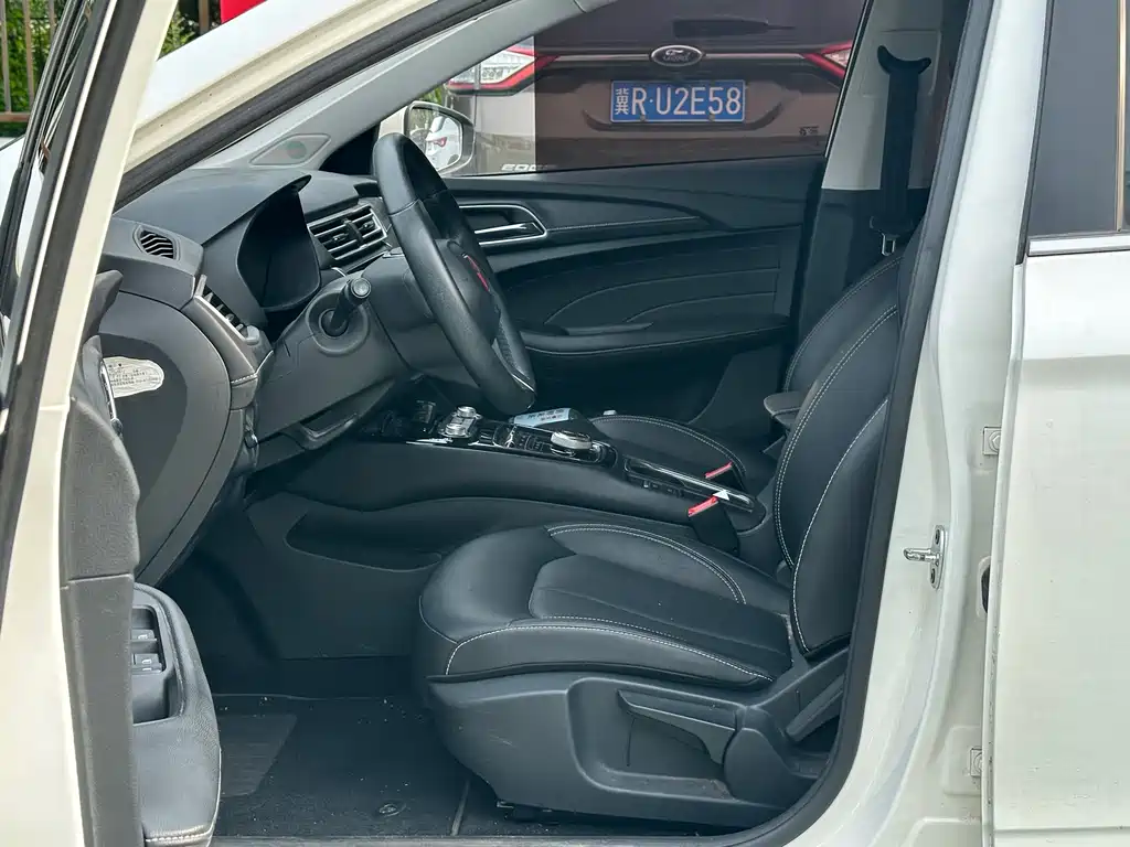 Roewe Ei5 2019