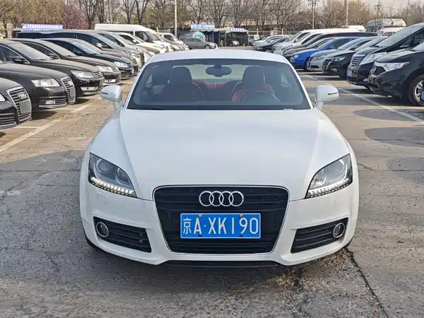 Audi TT 2011
