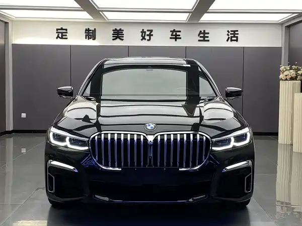 BMW 7 Series 2021
