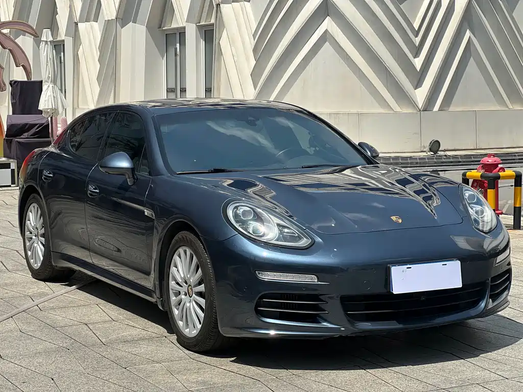 Porsche Panamera 2014 — фото 3
