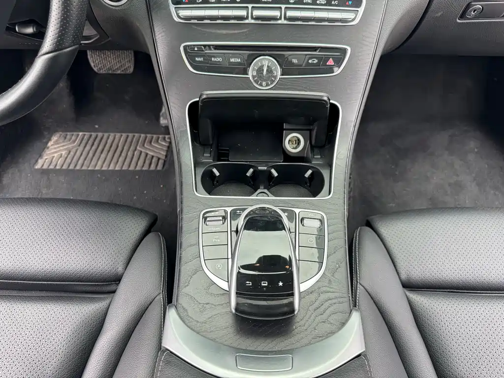 Mercedes-Benz C-Class 2018 — фото 19