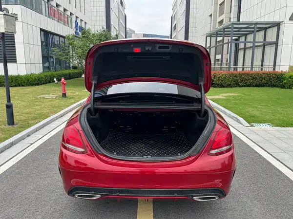 Mercedes-Benz C-Class 2018