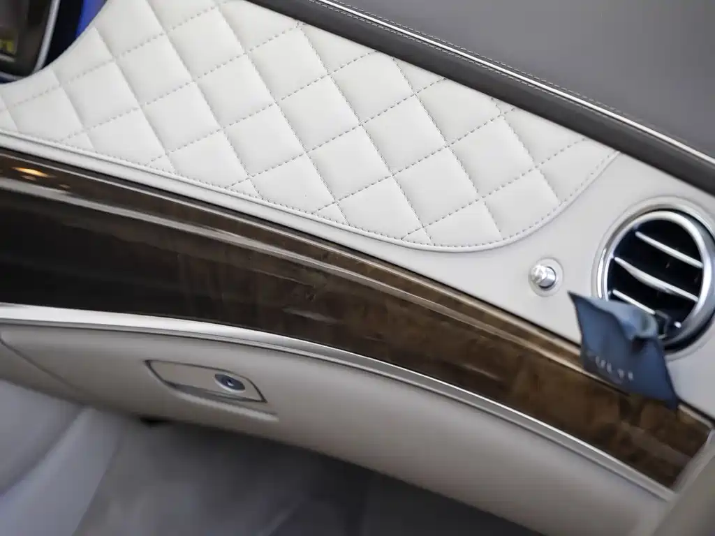 Mercedes-Benz S-Class 2015 — фото 17