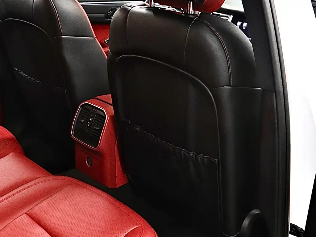 Porsche Macan 2018 — фото 18