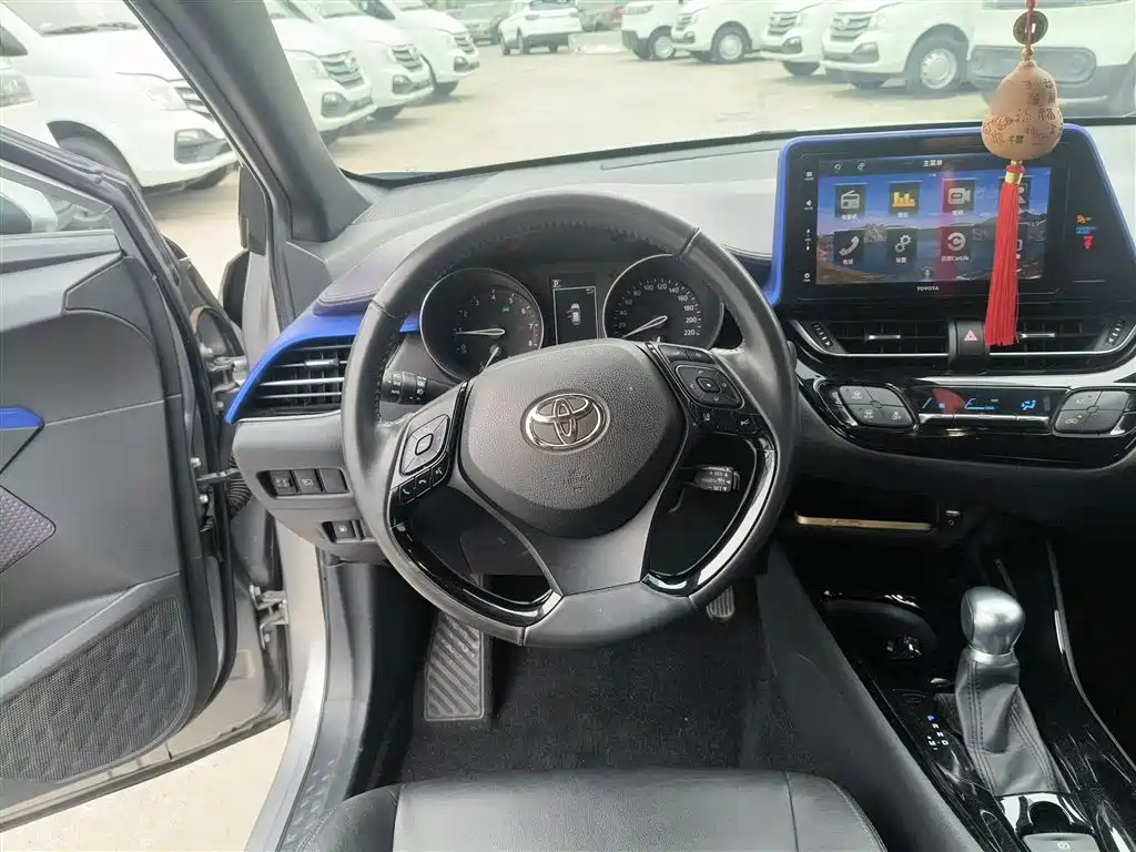 Toyota IZOA 2019 — фото 11
