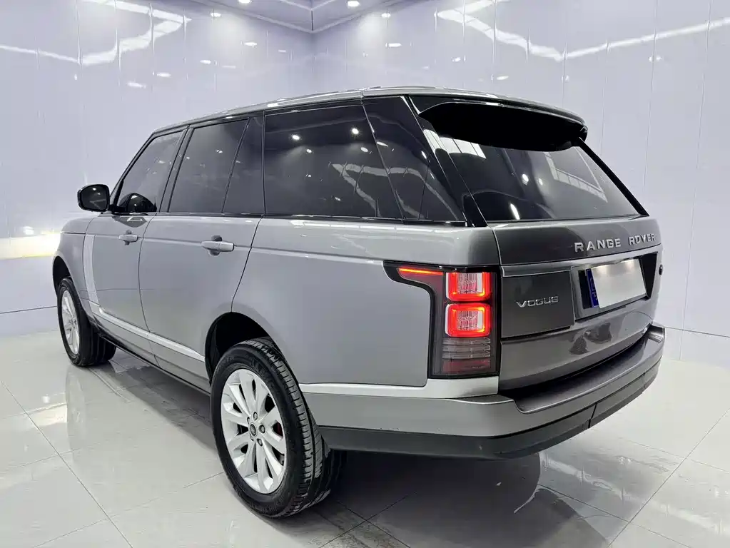 Land Rover Range Rover 2013 — фото 3