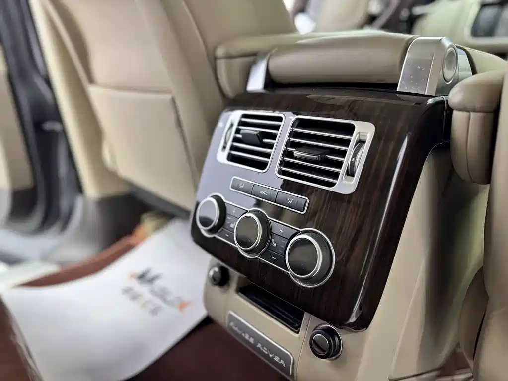 Land Rover Range Rover 2013 — фото 17