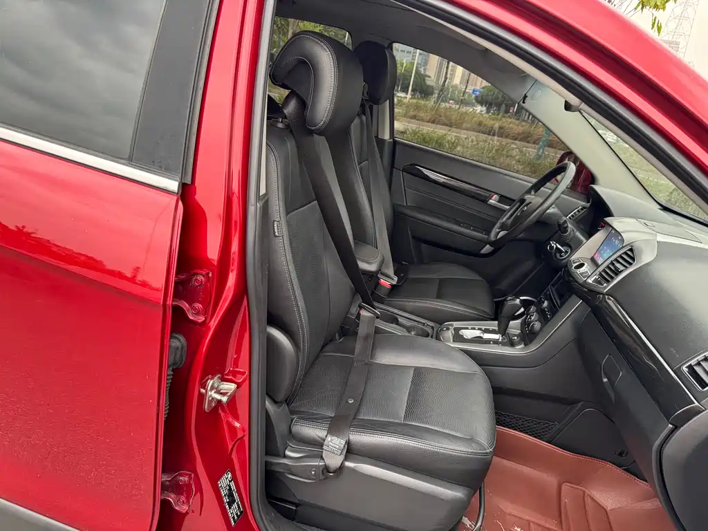 Chevrolet Captiva 2014 — фото 14