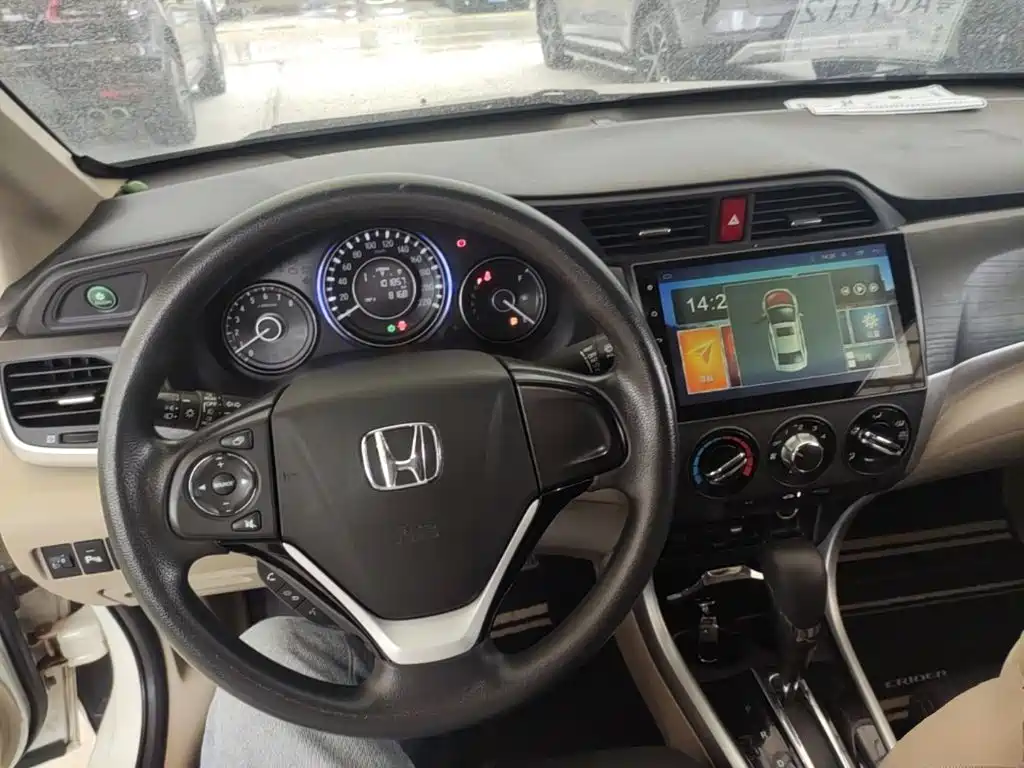 Honda Crider 2016 — фото 10
