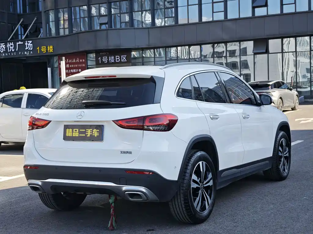 Mercedes-Benz GLA 2022 — фото 6