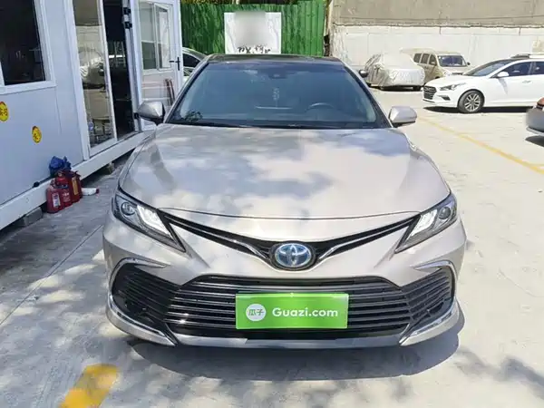Toyota Camry 2021